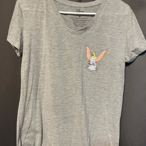 Dumbo v-neck shirt